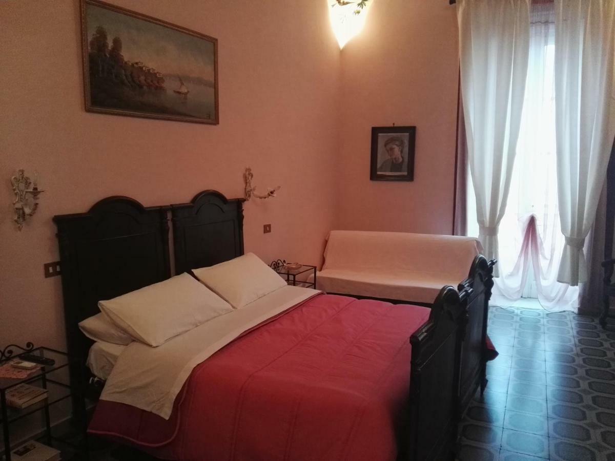 Domus Cicerone Bed and Breakfast Formia Exterior foto